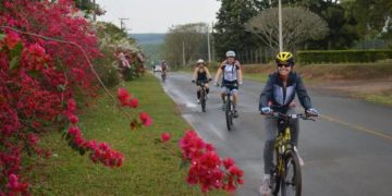 Cicloturismo: Um pedal por Holambra cheio de lama e diversão