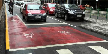 Redução de velocidade dobra número de ciclistas em Curitiba