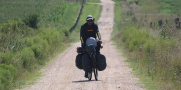 Cicloturismo: Os quilômetros ensinam, a estrada te transforma