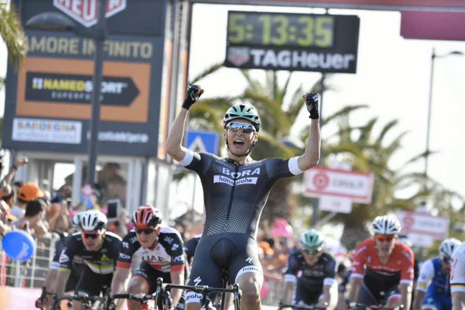 Lukas Pöstlberger vence a primeira etapa da 100ª Giro d'Italia / © Divulgação