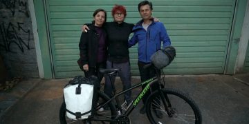 Casal parte para uma cicloviagem de 4 meses entre Turquia e Irã