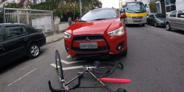 Ciclista filma próprio atropelamento no RJ. Falzoni opina