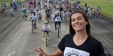 Projeto social de triatleta celebra 10 anos com passeio ciclístico