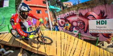 Lucas Borba tenta acabar com jejum brasileiro na Descida das Escadas de Santos